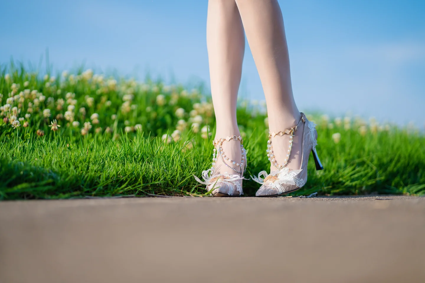 拍了个就这&吃了个迟 - 玉足二期 [48P-627MB] tg@simisebaisi 【丝足阁】022.webp